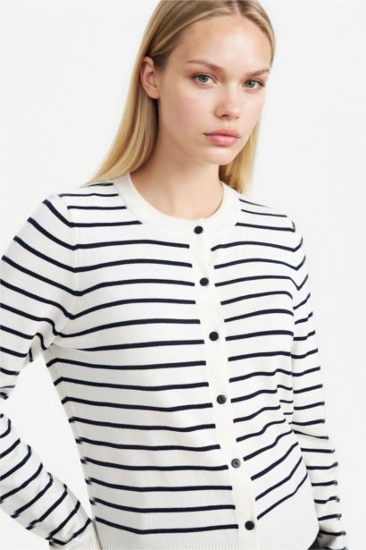 Regular Fit Crew Neck Striped Cardigan