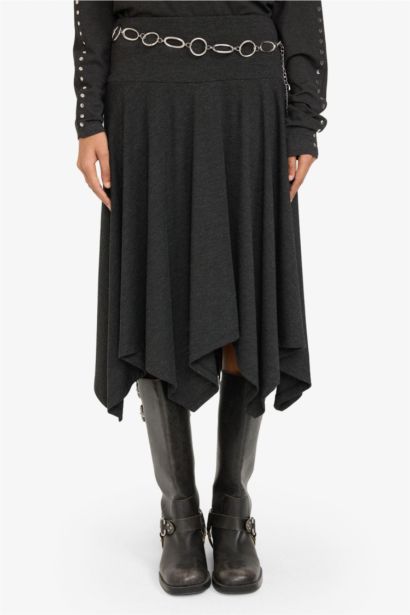 A Cut Normal Waist Midi Knitted Skirt