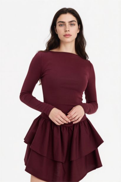 فستان قصير مضلع بالون فيت بياخة مستديرة