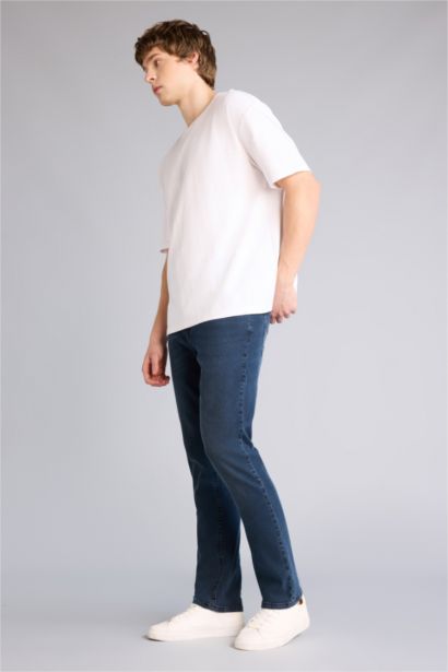 Джинсы Sergio Regular Fit с нормальной посадкой и прямыми штанинами