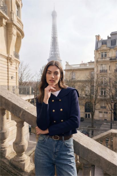 كارديجان تريكو قصة عادية بياقة شال