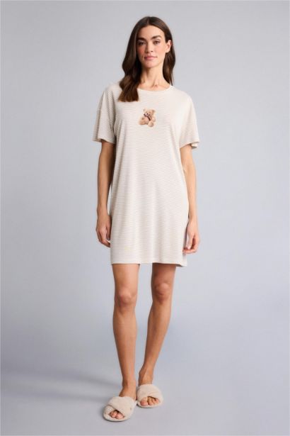 Regular Fit Crew Neck Knitted Dress
