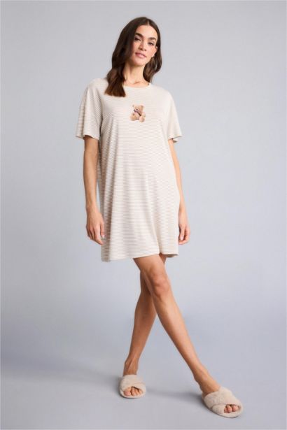Regular Fit Crew Neck Knitted Dress