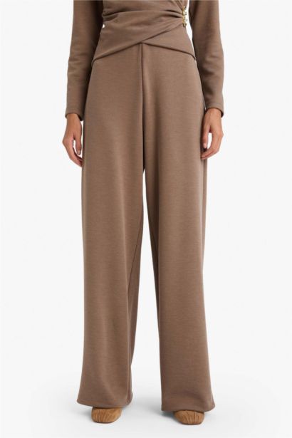 بنطلون وايد ليج برجل واسع