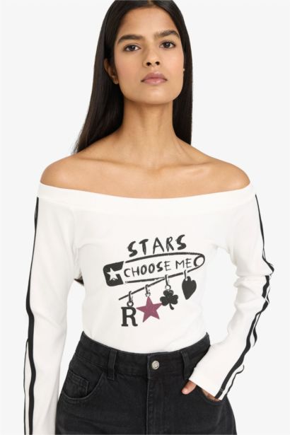 Fitted Boat Neck Printed Ribbed T-Shirt