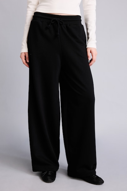 Balloon Fit Trousers