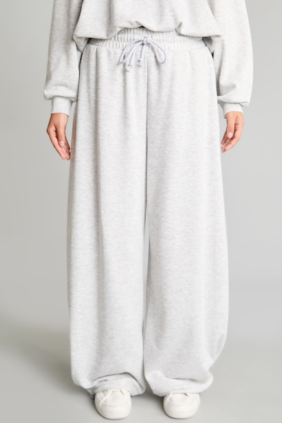 Wide Leg Balloon Fit Trousers