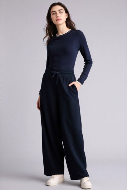 Balloon Fit Wide Leg Sweatpants
