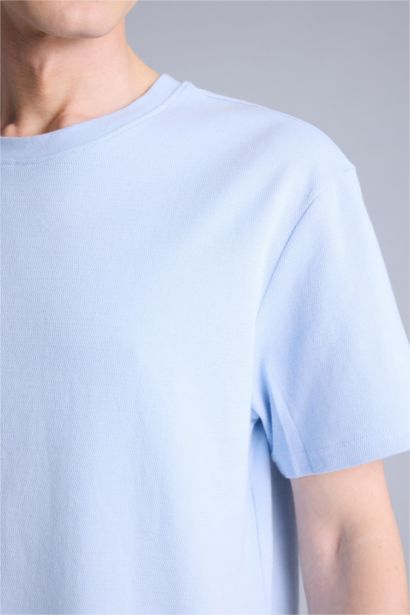 Man Short Sleeve T-Shirt