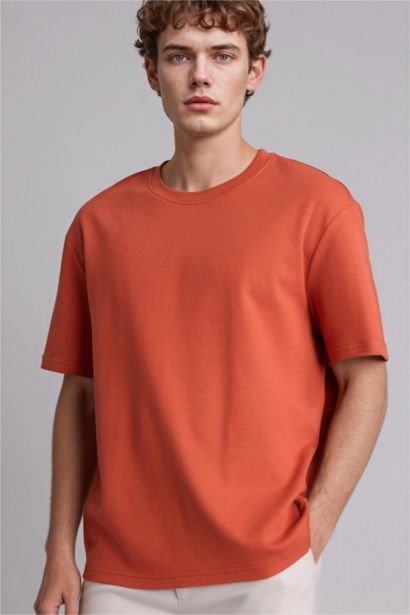 Regular Fıt Kısa Kollu Tişört