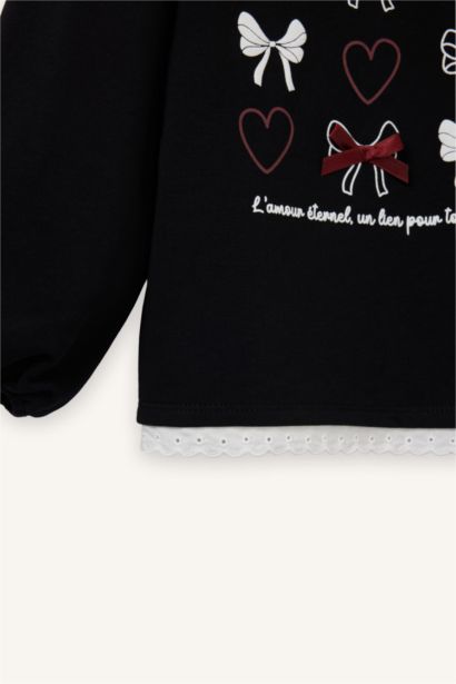 Oversize Fit Crew Neck Sweatshirt