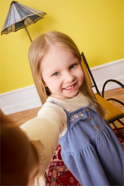 فستان بناتي مطرز تيشيرت وفستان - قطعتين