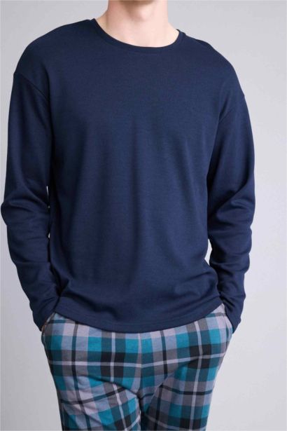 بلوزة اوفر سايز بياخة مستديرة