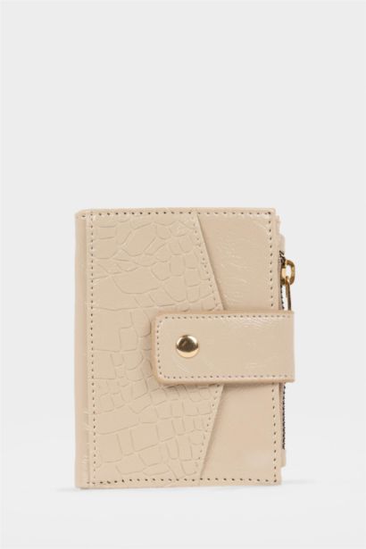 Woman Faux Leather Wallets