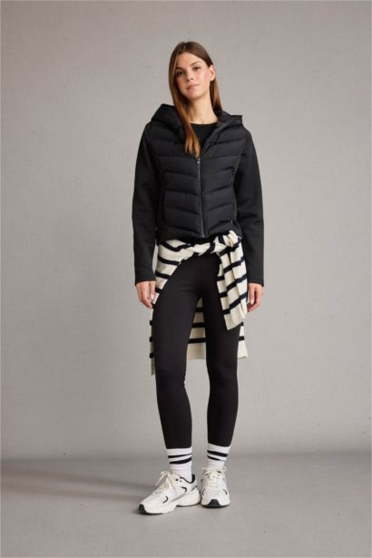 Rüzgar Geçirmez Kapüşonlu Şişme Mont