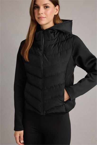 Rüzgar Geçirmez Kapüşonlu Şişme Mont