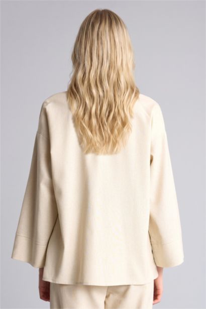 قميص كم طويل قصة مريحة