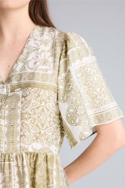 A Kesim Desenli Midi Elbise