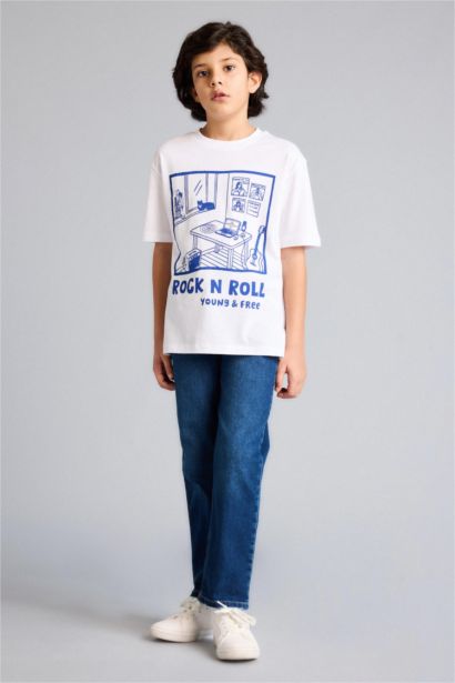 New Regular Fit Printed Short Sleeve T-Shirt