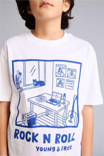 New Regular Fit Printed Short Sleeve T-Shirt