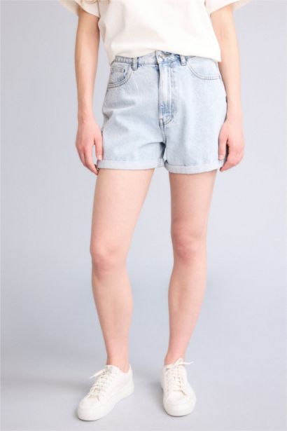 Укороченные джинсовые шорты Mom Fit с высокой талией