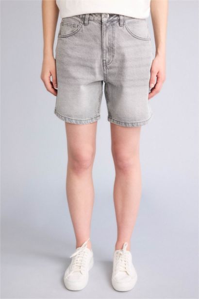 Джинсовые бермуды с высокой талией