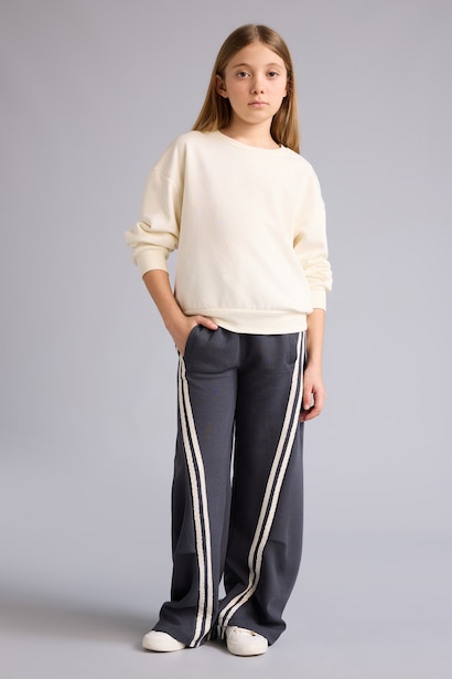 Wide Leg Trousers