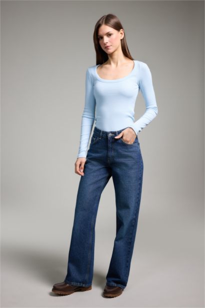 تيشيرت ردن طويل سليم فيت بيزك سادة مضلع