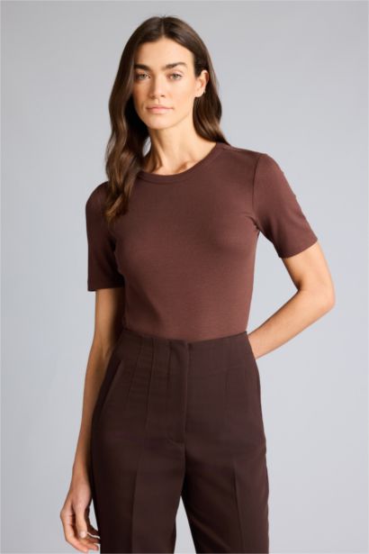 Базовая футболка кашкорсе Slim Fit в рубчик