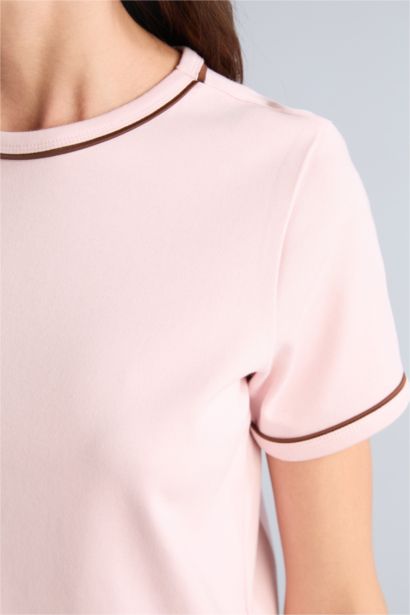 Regular Fıt Bisiklet Yaka Basıc Düz Kısa Kollu Tişört