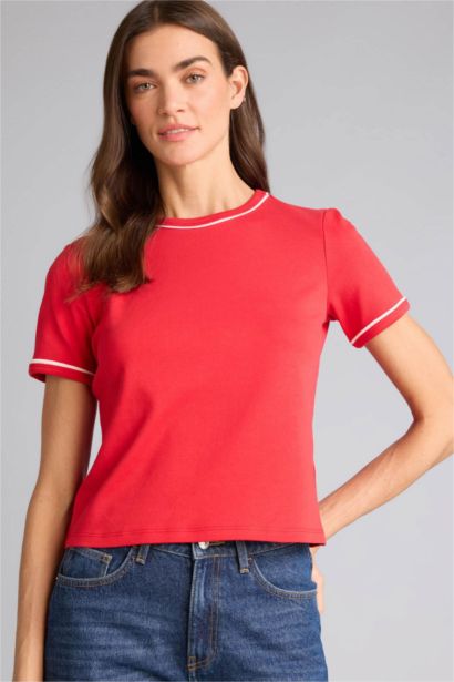 Woman Short Sleeve T-Shirt