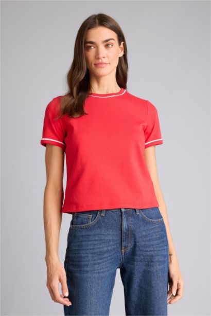 Woman Short Sleeve T-Shirt