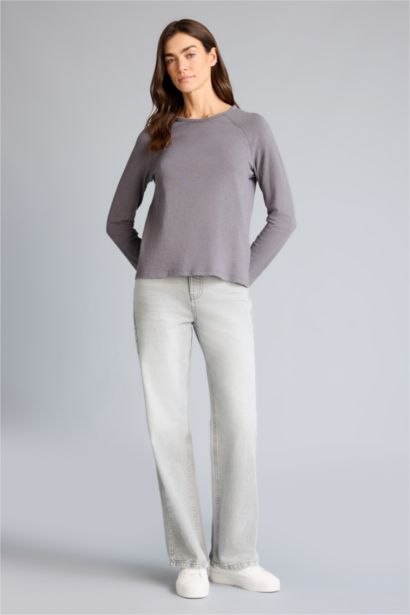 Woman Long Sleeve T-Shirt