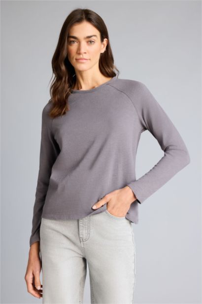 Woman Long Sleeve T-Shirt