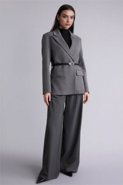 Kemerli Blazer Ceket