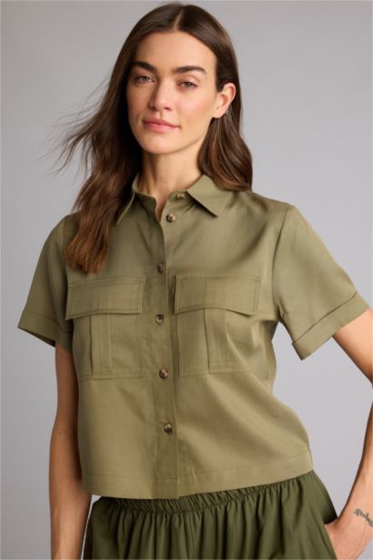 Рубашка Regular Fit с рубашечным воротником и коротким рукавом