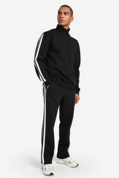 Standard Fit Jogger
