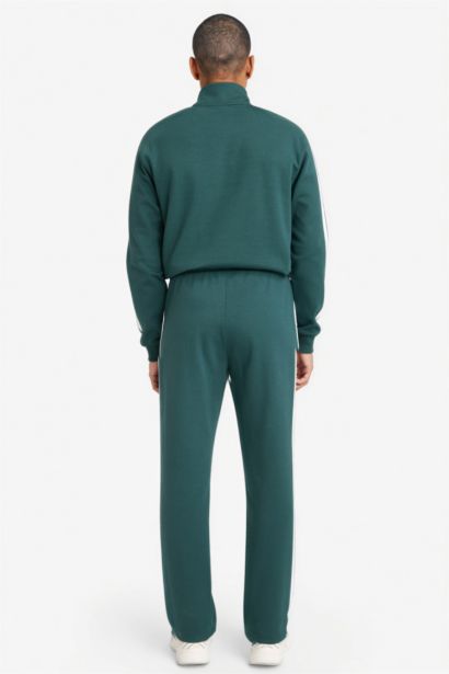 بنطلون بجامة رياضي جوجر قصة عادية