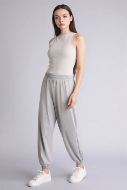 Balloon Fit Basic Trousers
