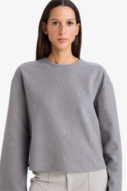 تيشيرت كم طويل قصة مريحة ورقبة مستديرة