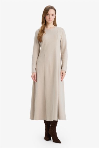 Crew Neck Long Sleeve Maxi Dress