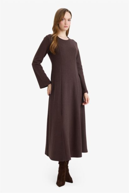 Crew Neck Long Sleeve Maxi Dress