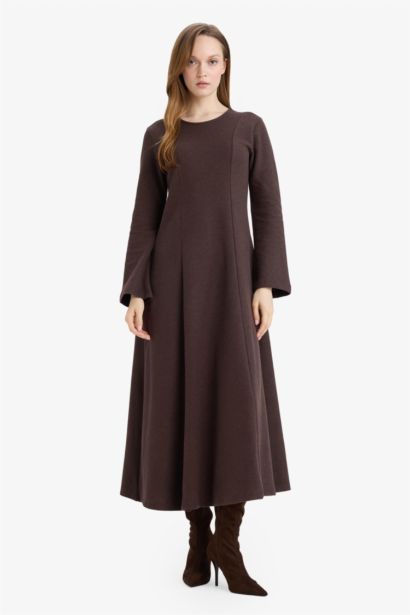Crew Neck Long Sleeve Maxi Dress
