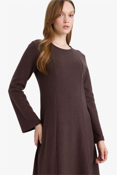Crew Neck Long Sleeve Maxi Dress