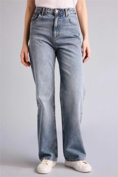 بنطلون جينز وايد ليج برجل واسع وخصر عالي