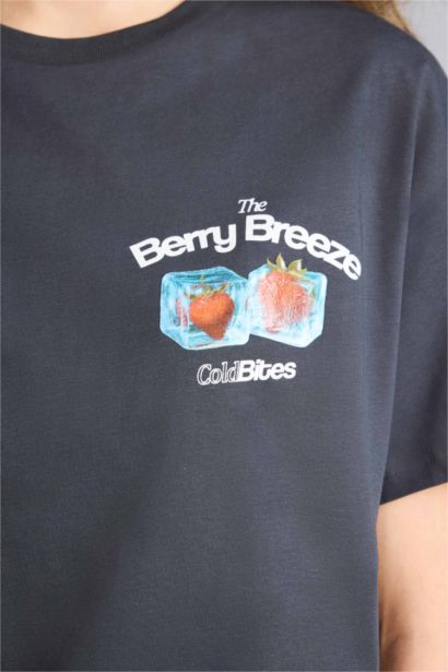 Woman Short Sleeve T-Shirt