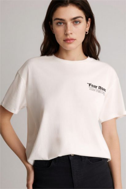 Woman Short Sleeve T-Shirt