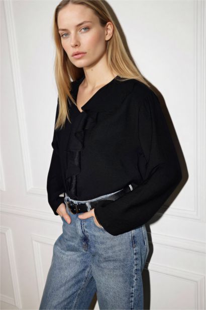 Relax Fit V-Neck Long Sleeve Blouse