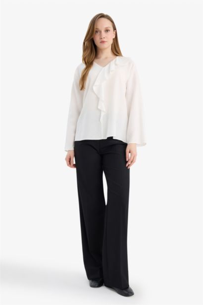 Relax Fit V-Neck Long Sleeve Blouse