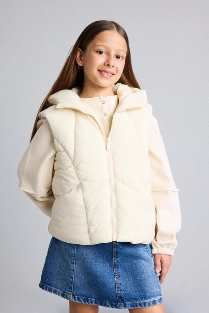 Girl Waterproof Hooded Zip-Up Vest